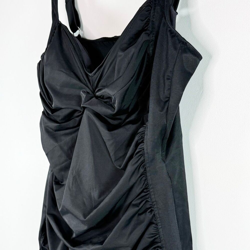 Croft & Barrow Averi Twist One Piece Black Swimsuit - US Women’s Size 24 NWT